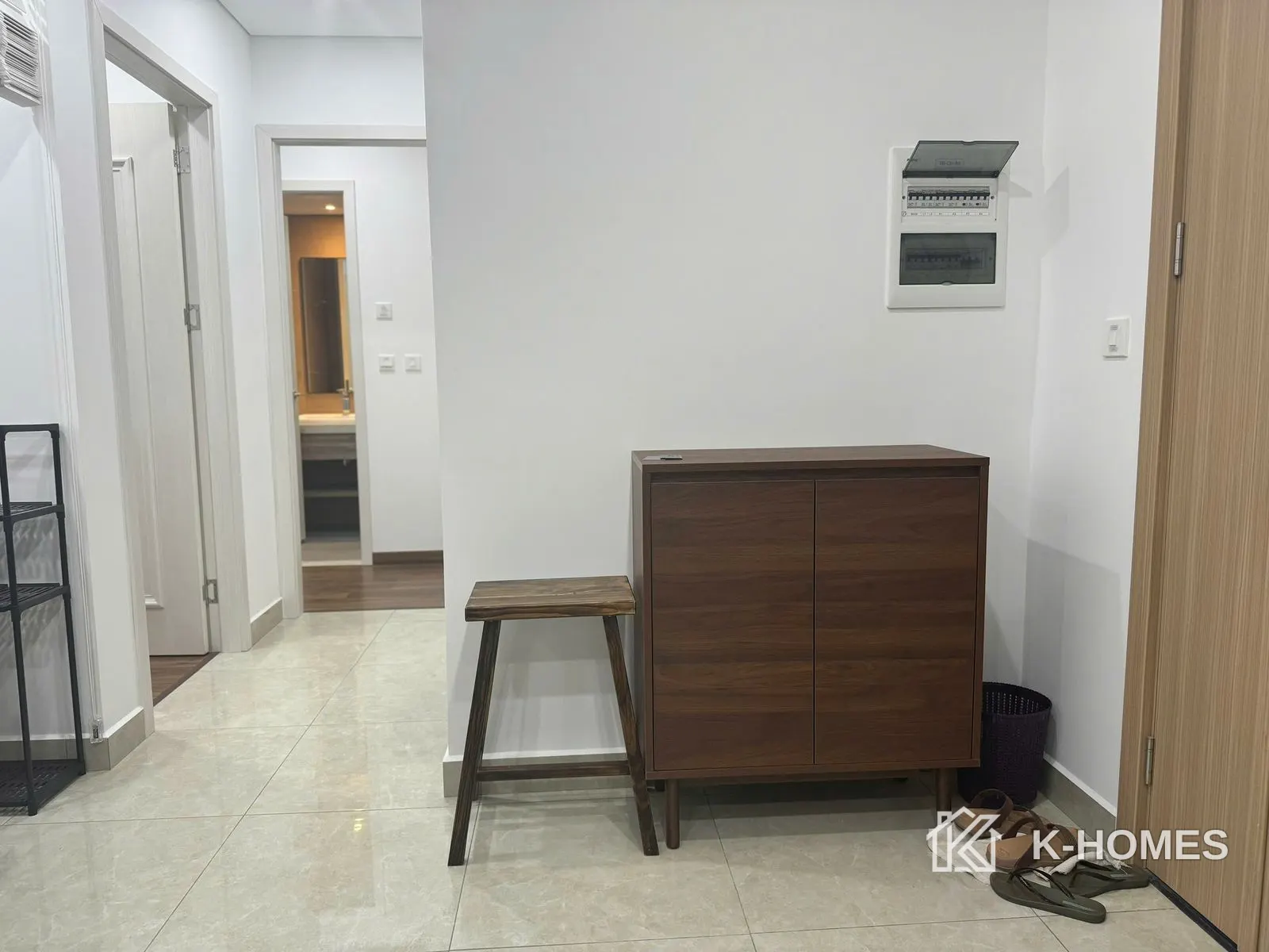 Furnished 2-Bedroom Apartment for Rent at Minato CT1 – 66.5 m² — 1